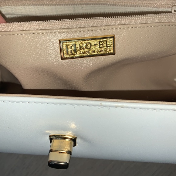 RO-EL Vintage White Structured TurnLock Bag - Picture 8 of 11